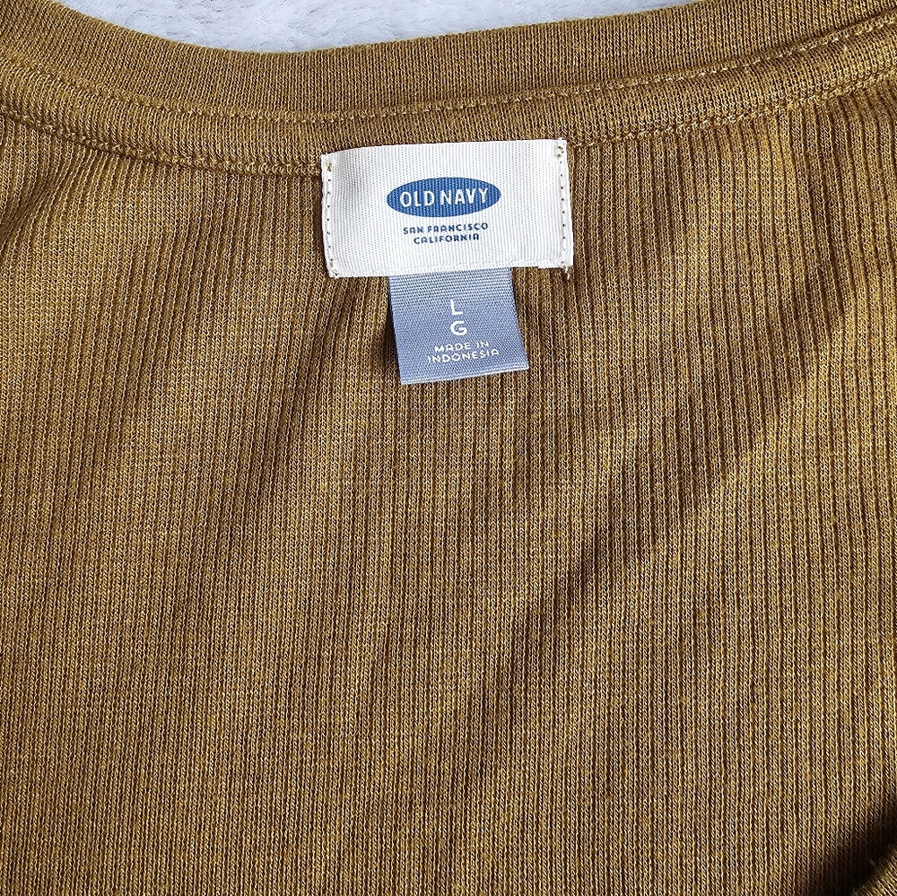 Long Sleeve Button Front Ribbed Tee - Picture 3 of 4